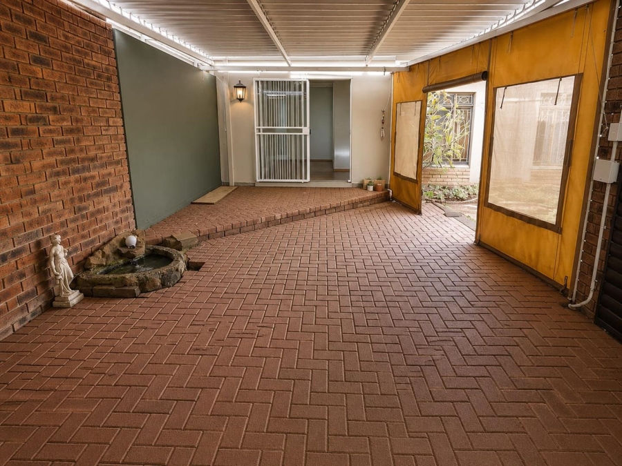 To Let 4 Bedroom Property for Rent in Fichardt Park Free State